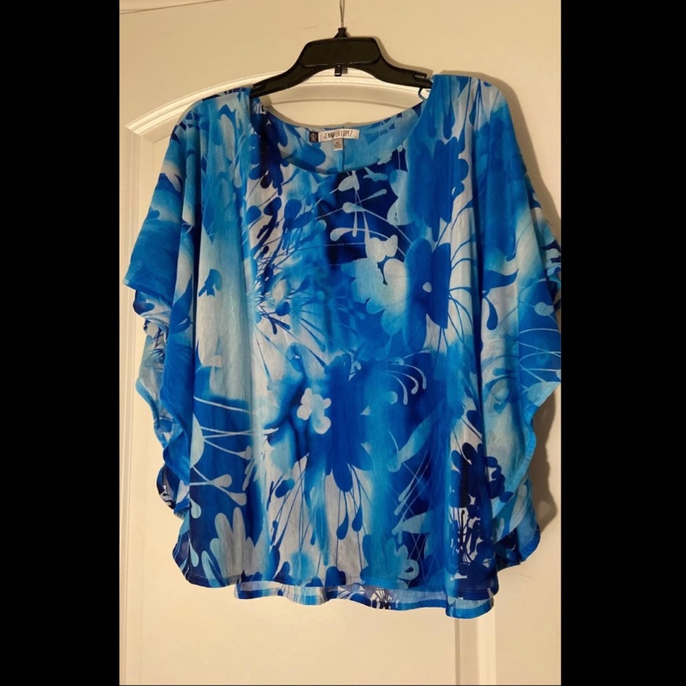 Blue Floral Jennifer lopez blouse (XL)